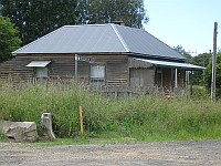 NSW - Coopernook - Old house (22 Feb 2010)